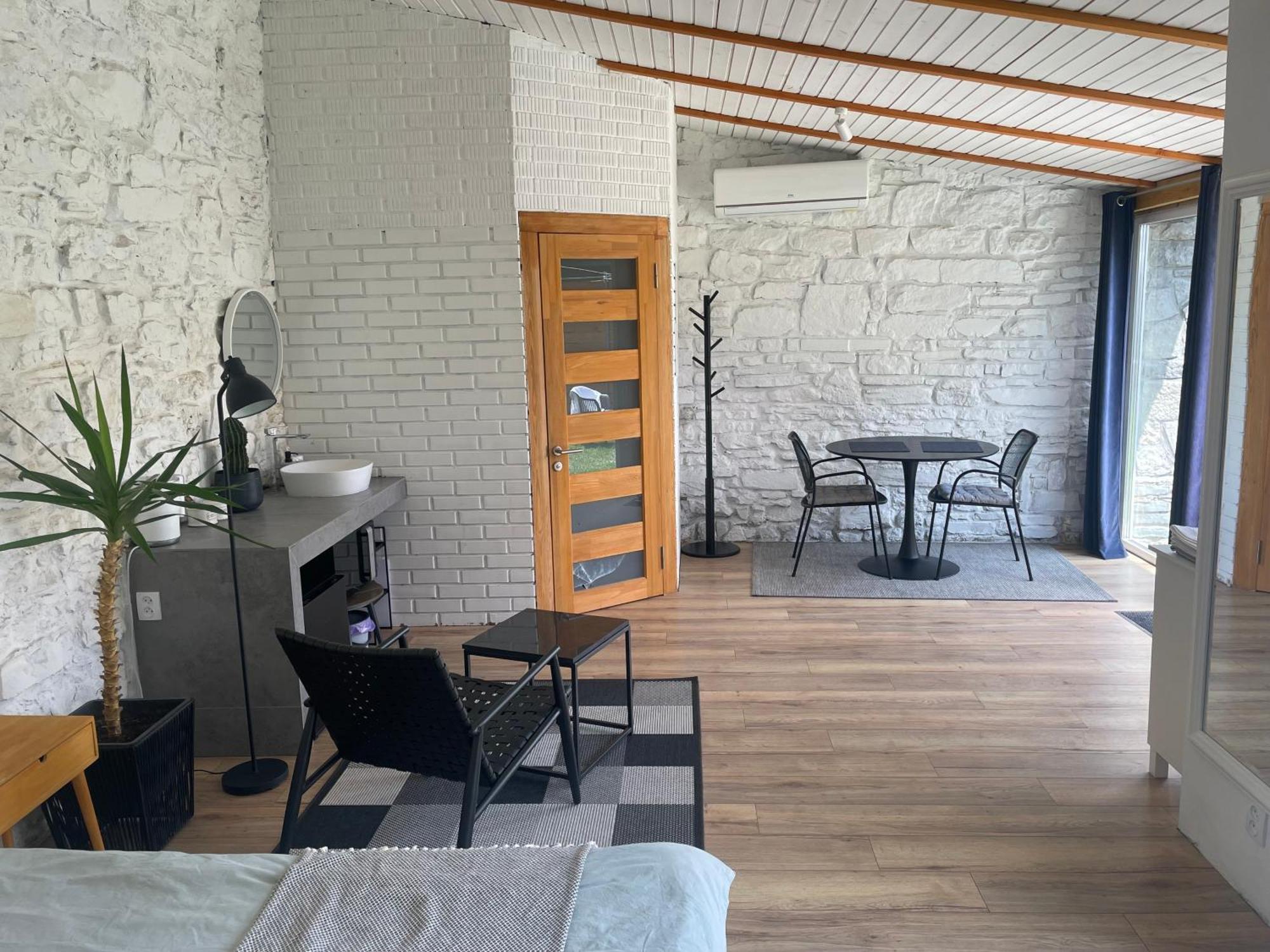 Tatsopus Villa Kamianets Podilskyi Bagian luar foto